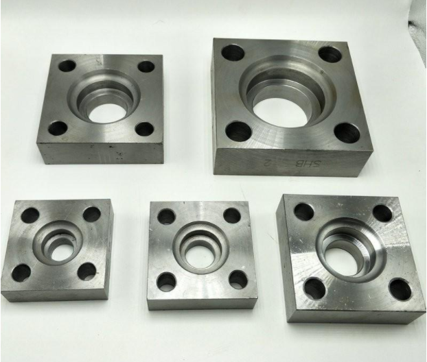 方型法兰|异型法兰生产厂家