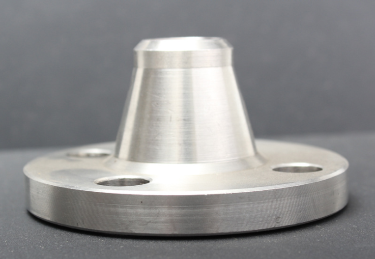 带颈对焊锻打法兰制造厂